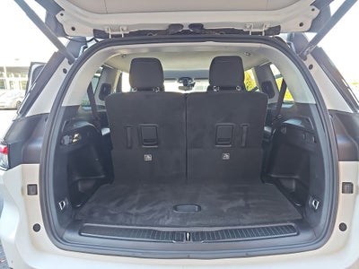 2022 Jeep Grand Cherokee L Laredo