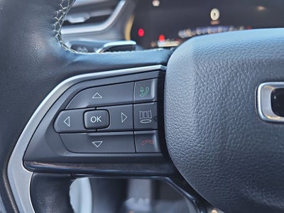 2022 Jeep Grand Cherokee L Laredo