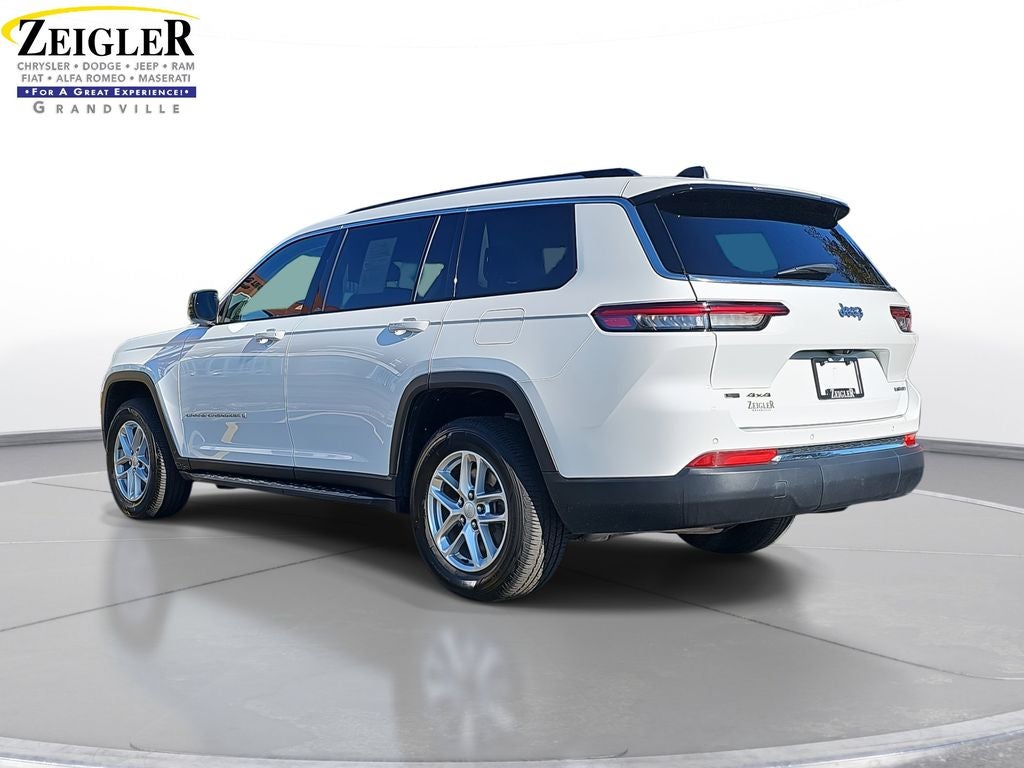 2022 Jeep Grand Cherokee L Laredo