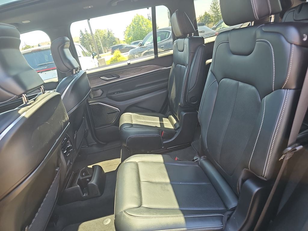 2023 Jeep Grand Cherokee L Overland