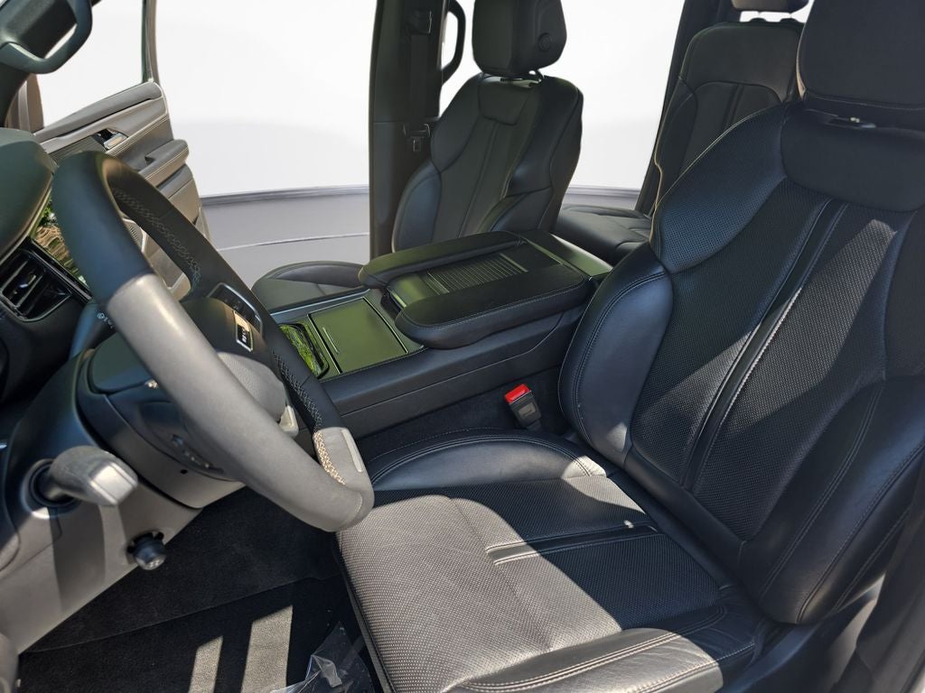 2025 Jeep Wagoneer Series II