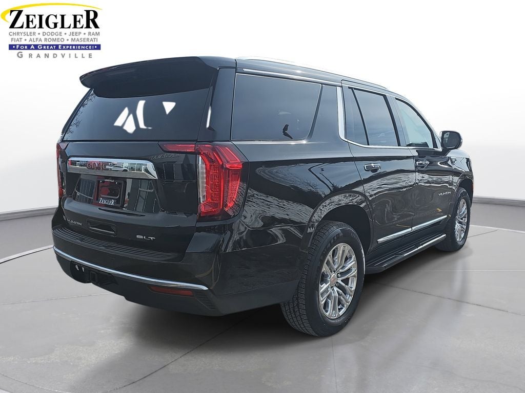 2023 GMC Yukon SLT