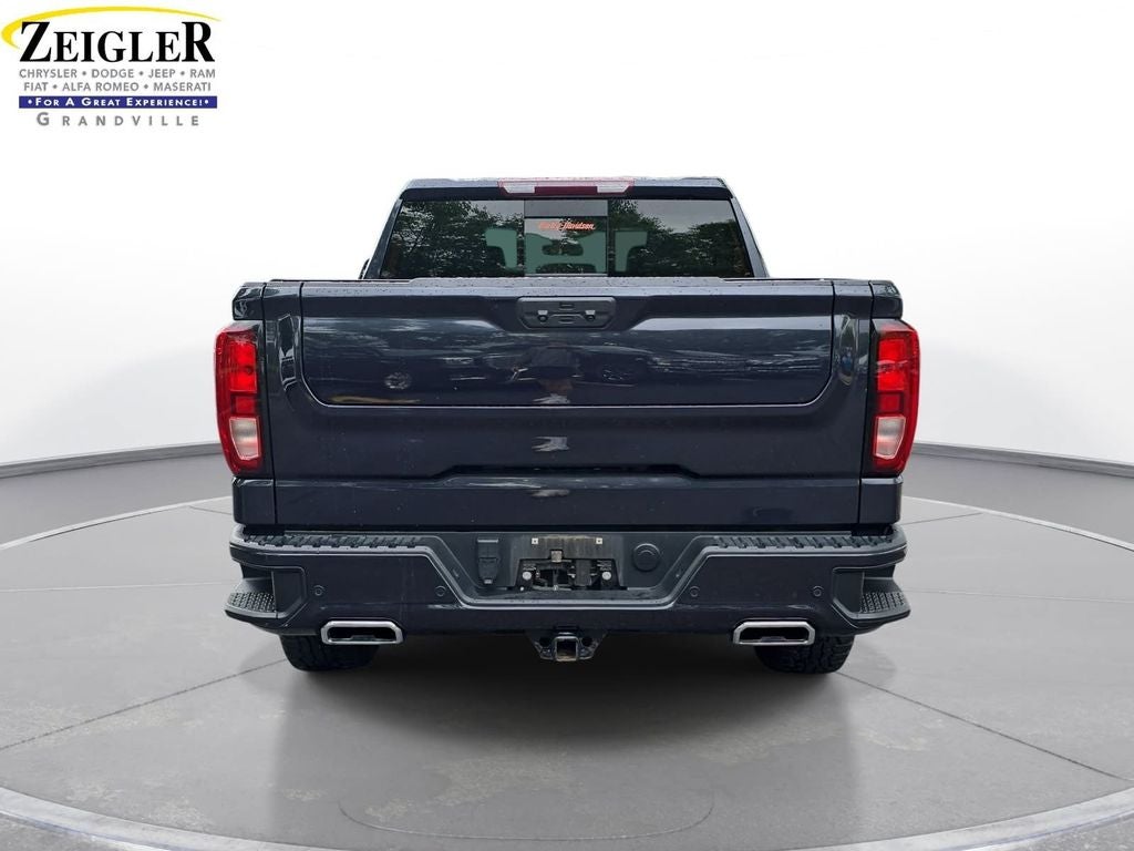 2022 GMC Sierra 1500 Elevation