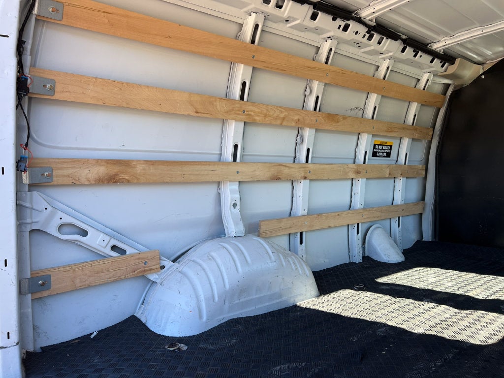 2025 GMC Savana 2500 Work Van