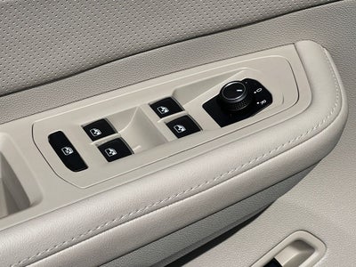 2026 Volkswagen Atlas SE w/Technology