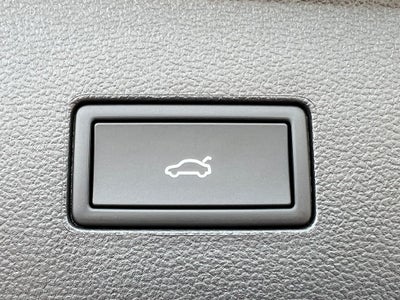 2026 Volkswagen Atlas SE w/Technology
