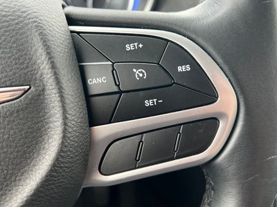 2018 Chrysler 300 Touring
