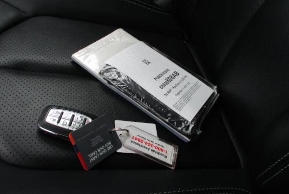 2024 Chrysler Pacifica Touring L