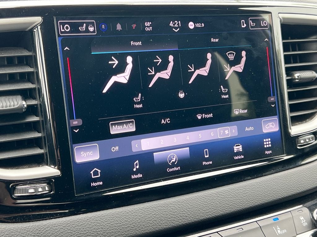 2025 Chrysler Pacifica Select