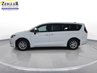 2026 Chrysler Voyager LX