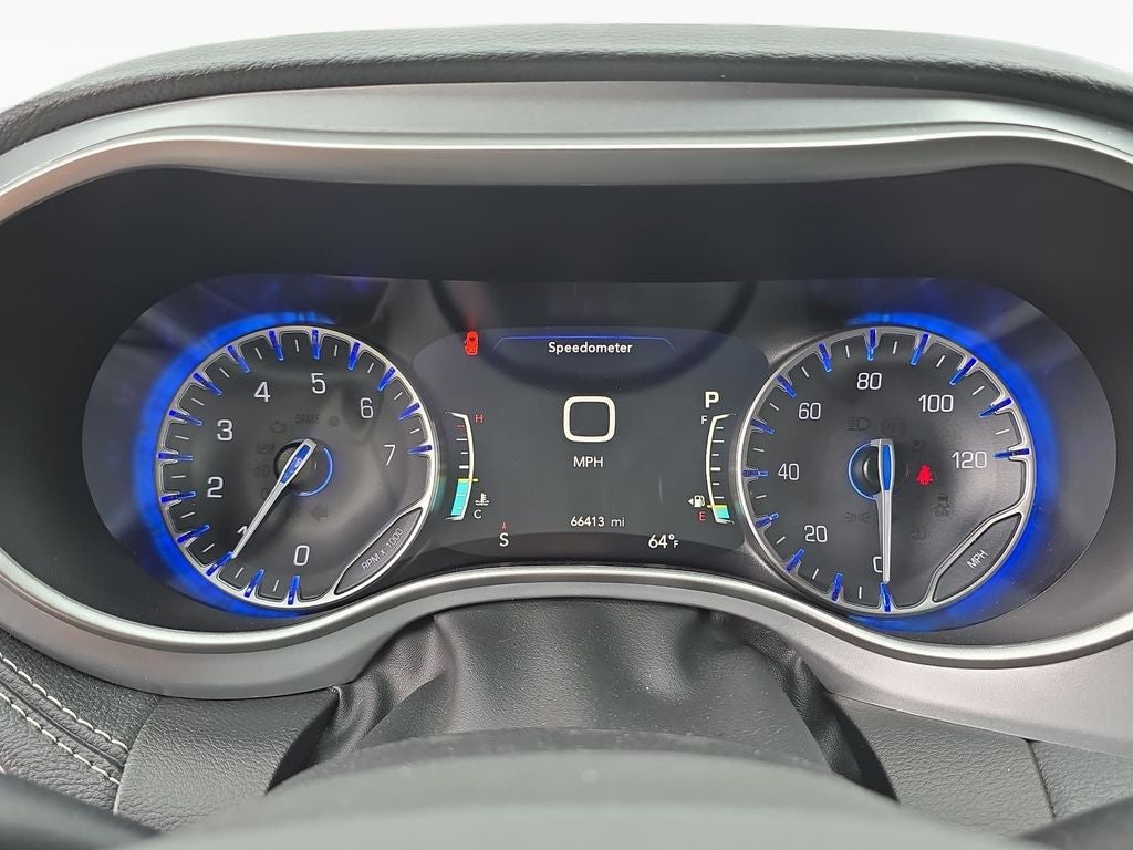 2023 Chrysler Pacifica Touring
