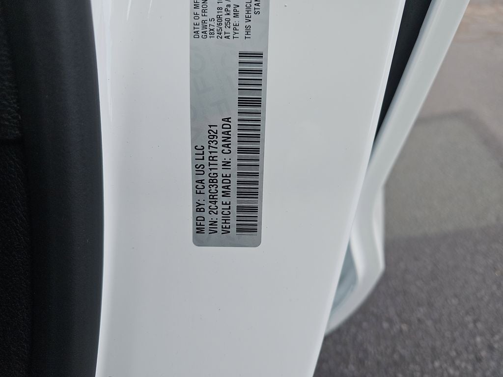 2026 Chrysler Pacifica Select