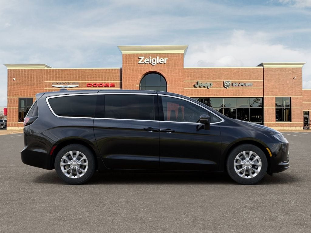 2027 Chrysler Pacifica Select