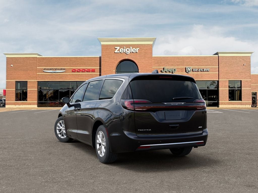 2027 Chrysler Pacifica Select