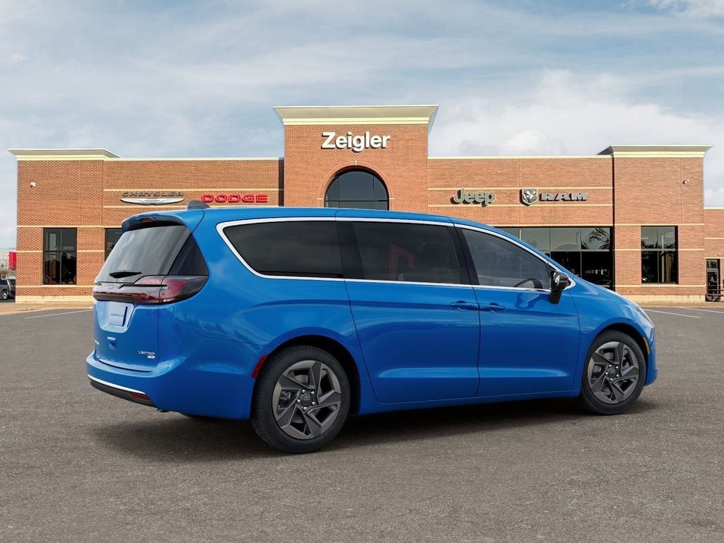 2027 Chrysler Pacifica Limited
