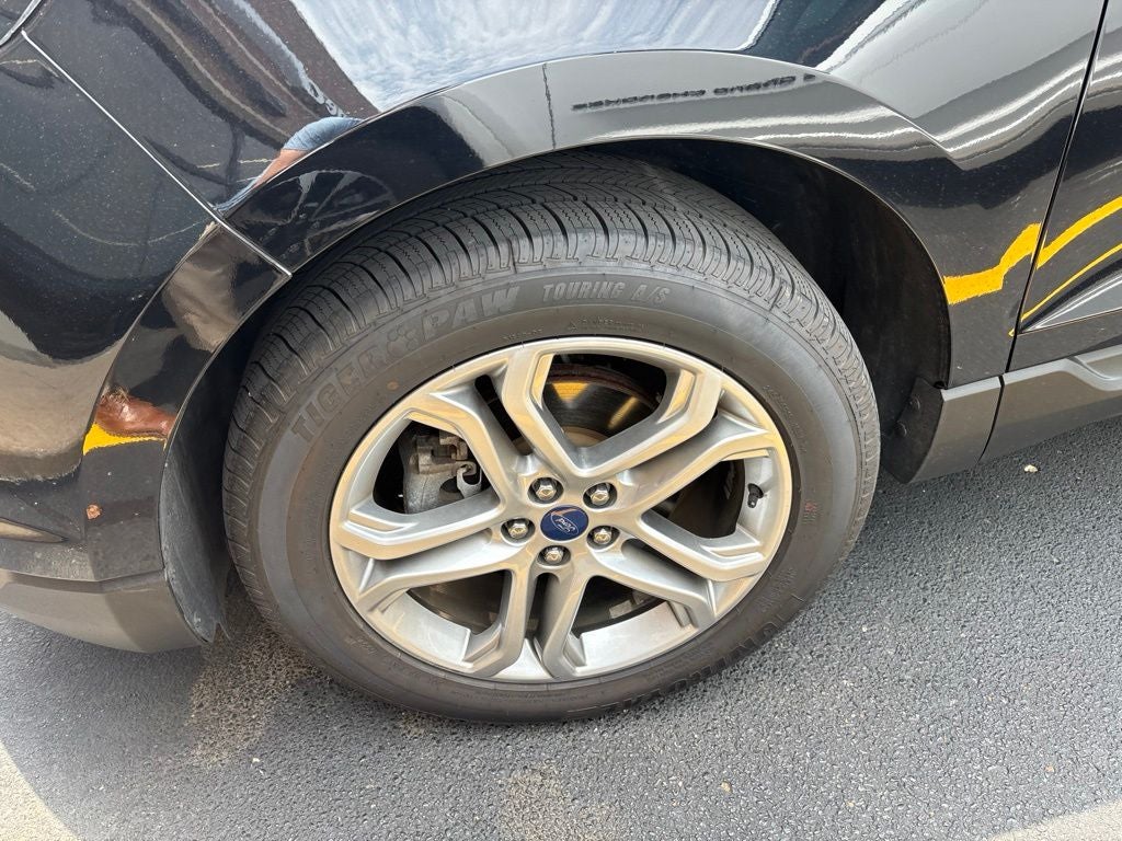 2016 Ford Edge Titanium