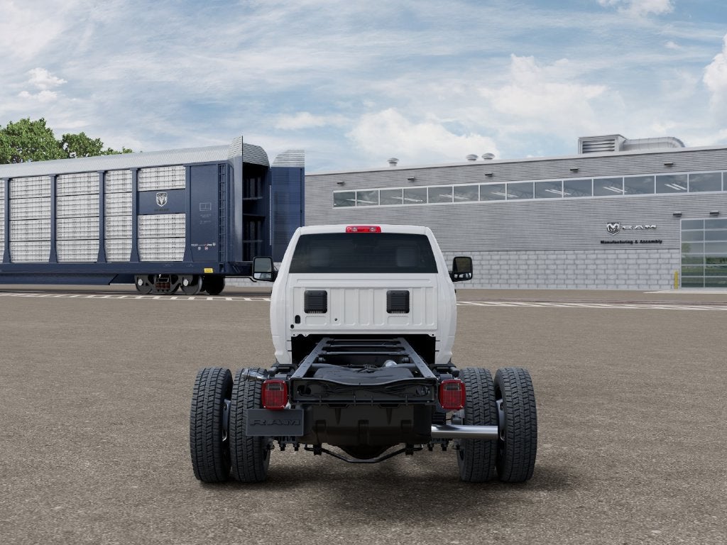 2027 RAM 5500HD Tradesman