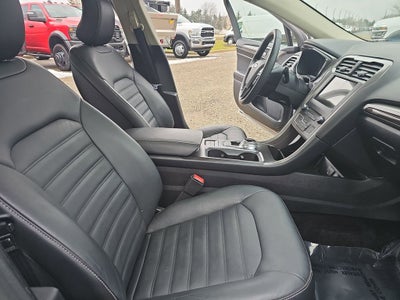 2017 Ford Fusion Energi SE Luxury