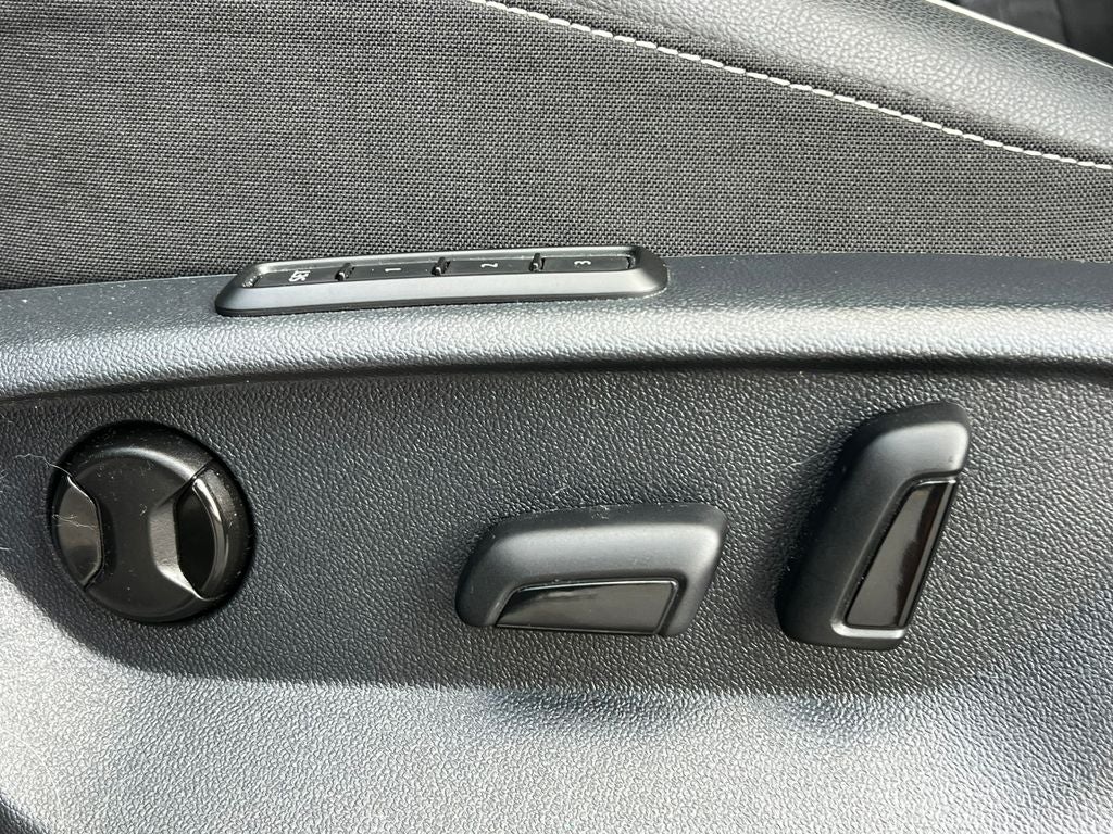 2024 Volkswagen Tiguan 2.0T SEL R-Line