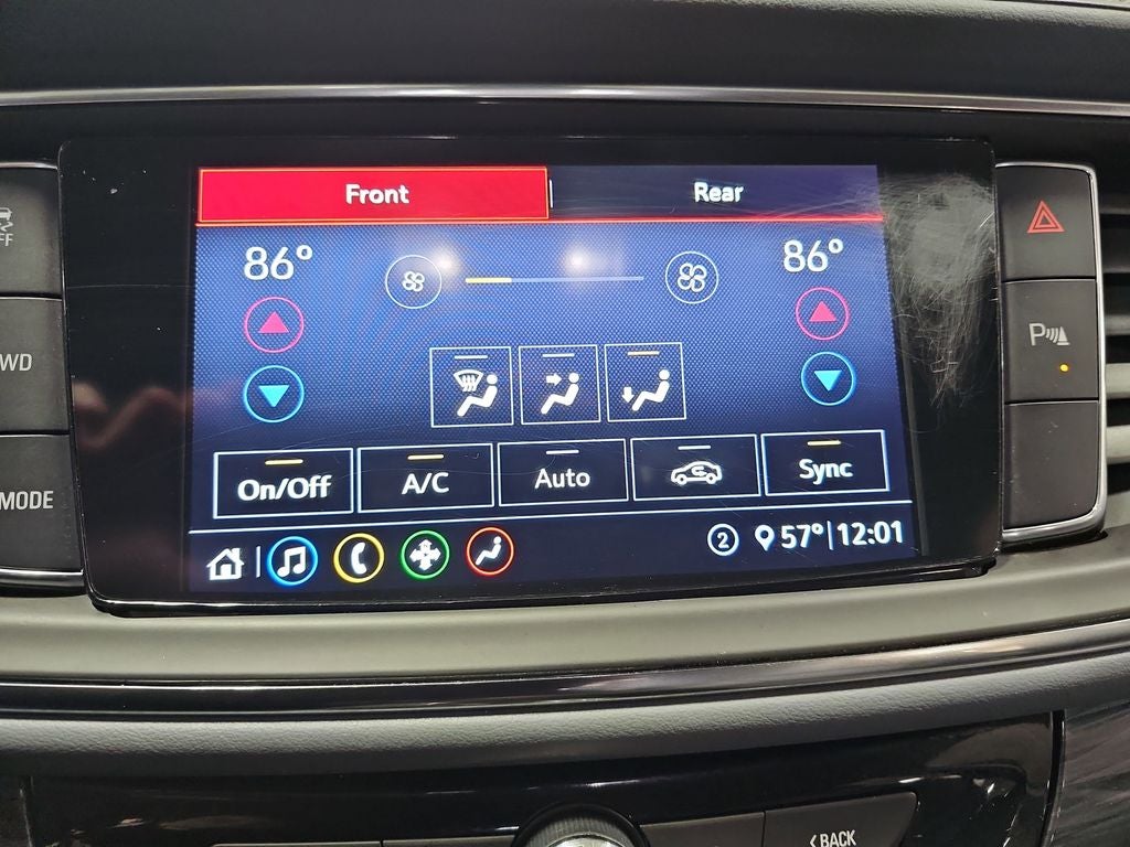 2021 Buick Enclave Essence