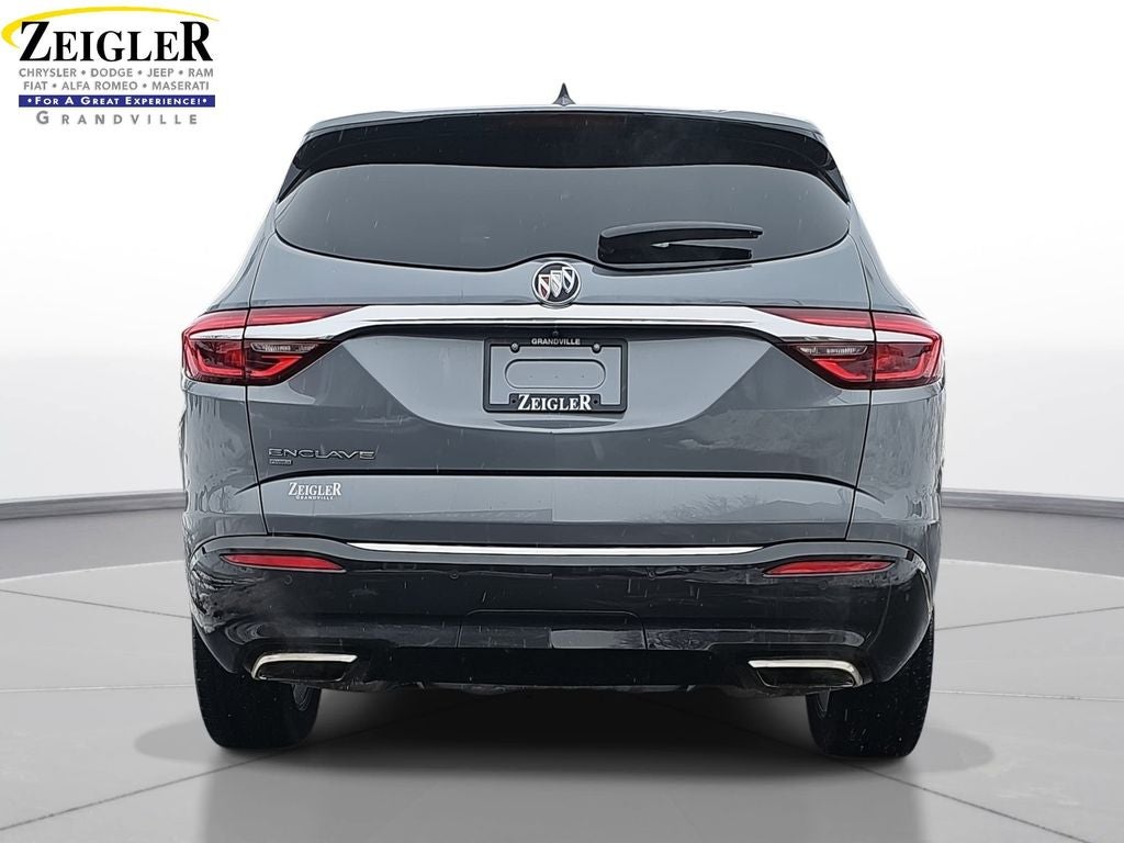 2021 Buick Enclave Essence
