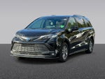 2025 Toyota Sienna XLE 8 Passenger