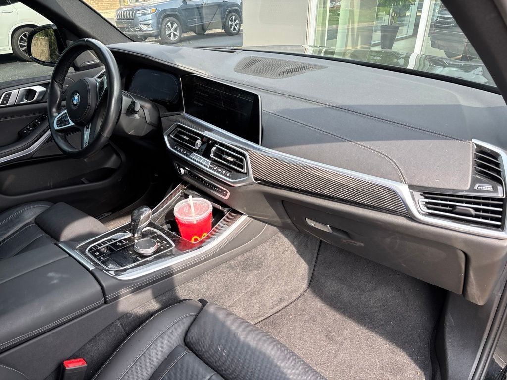 2021 BMW X5 M50i