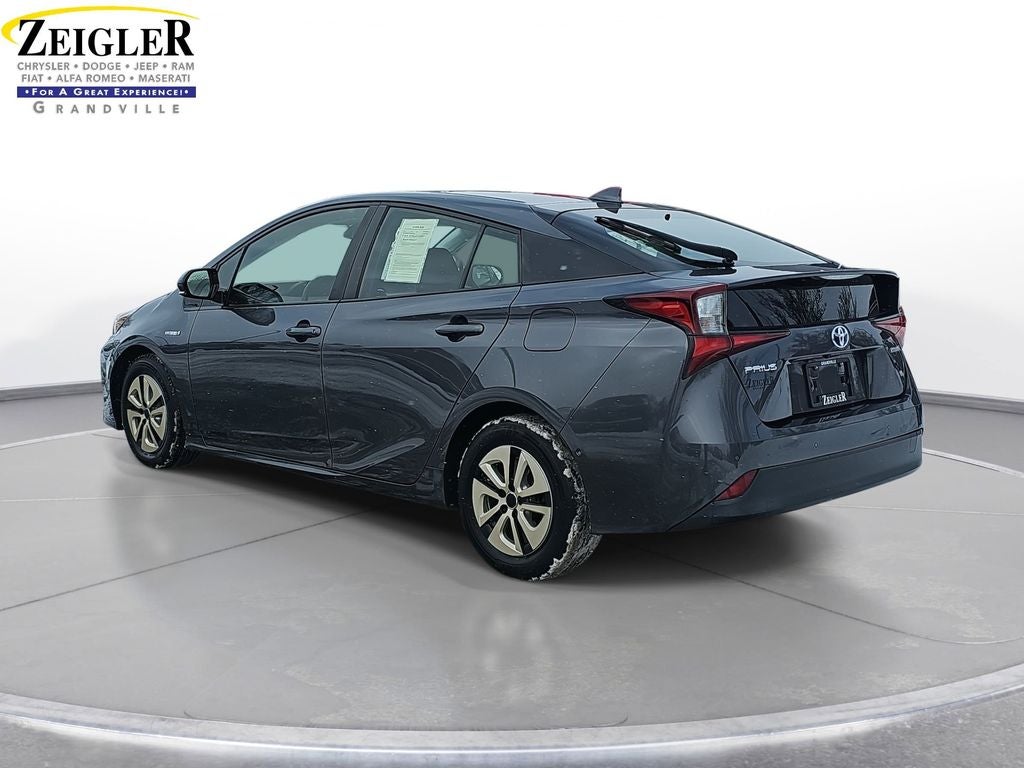 2019 Toyota Prius L