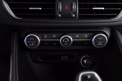 2024 Alfa Romeo Giulia Ti