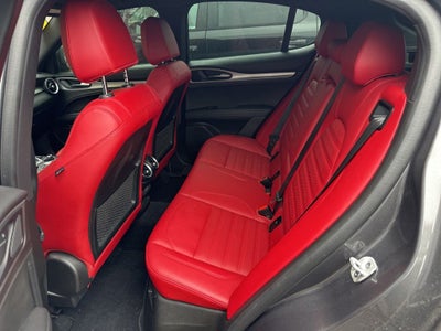 2024 Alfa Romeo Stelvio Veloce