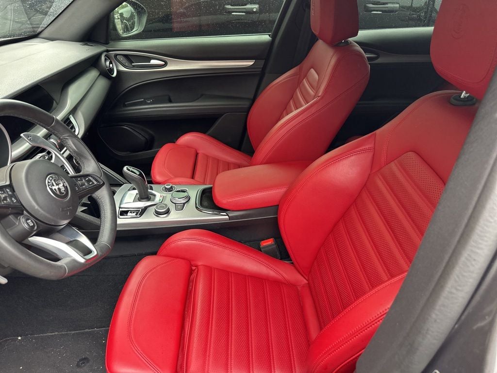2024 Alfa Romeo Stelvio Veloce