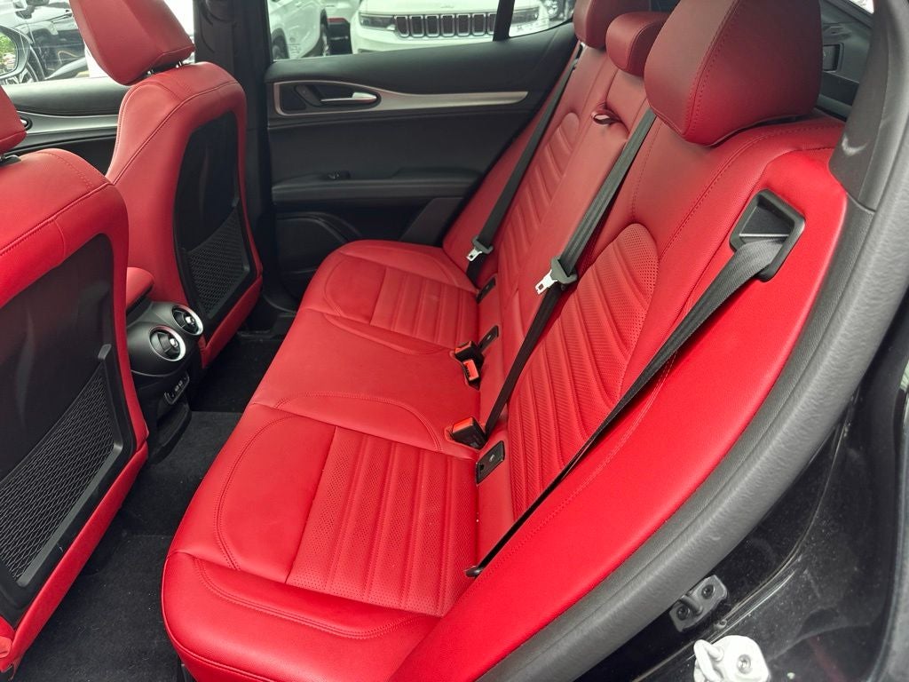 2024 Alfa Romeo Stelvio Veloce