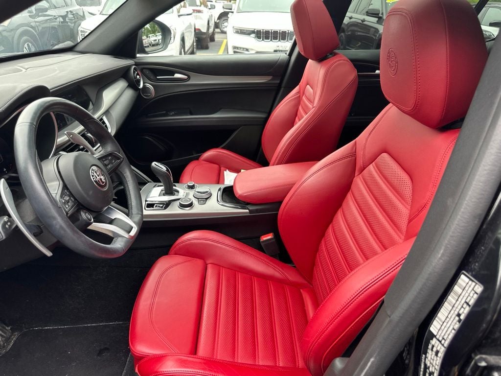 2024 Alfa Romeo Stelvio Veloce