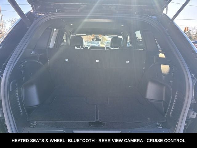 2021 Jeep Grand Cherokee Laredo X LOCAL TRADE