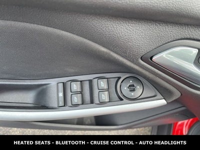 2014 Ford Focus SE LOW MILES