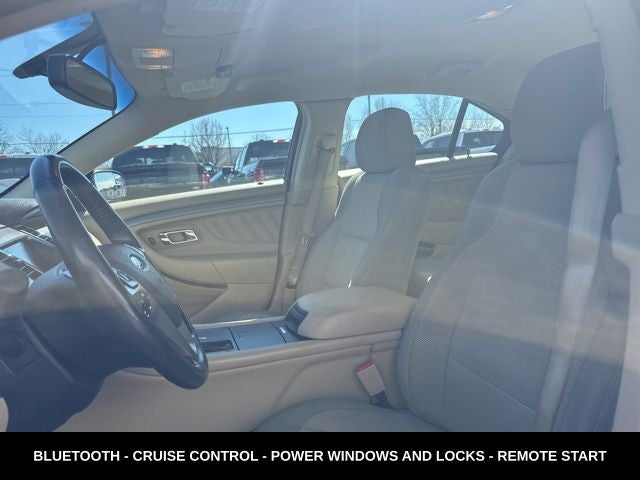 2013 Ford Taurus SEL AWD VERY CLEAN