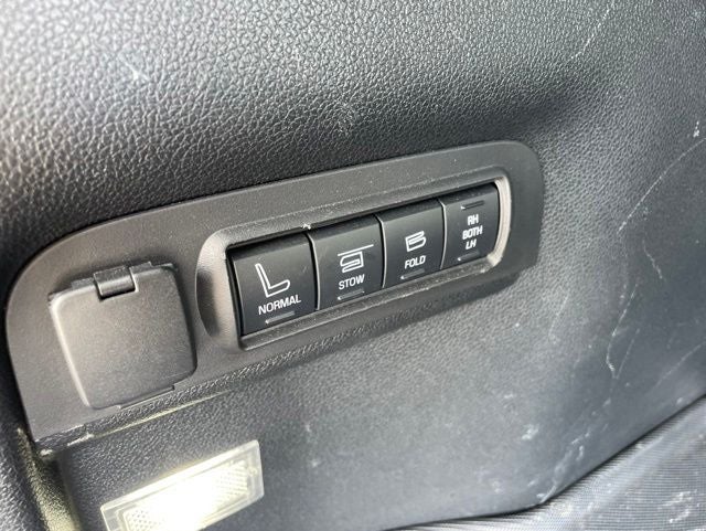 2017 Ford Explorer Platinum LOCAL TRADE