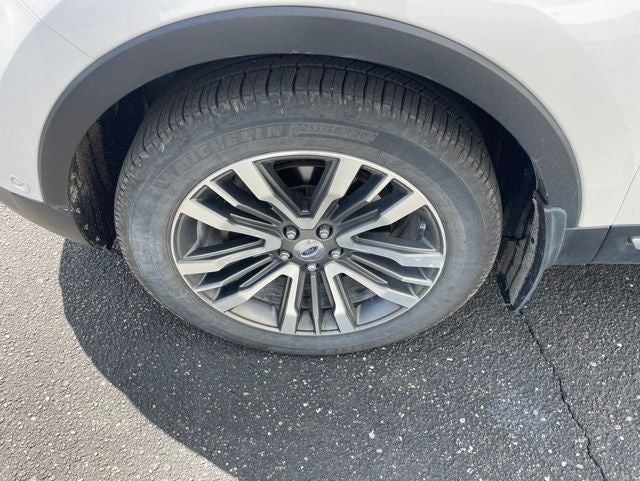 2017 Ford Explorer Platinum LOCAL TRADE