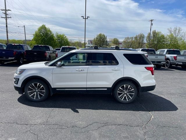 2017 Ford Explorer Platinum LOCAL TRADE