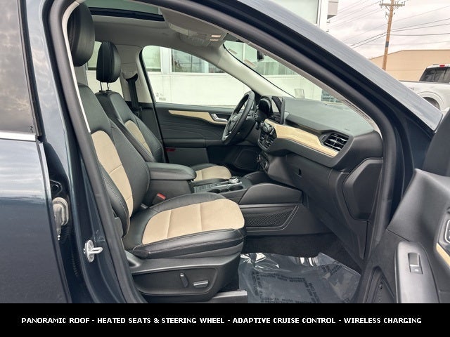 2022 Ford Escape Hybrid Titanium ELITE PACK AWD