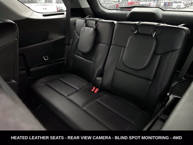 2023 Ford Explorer XLT 4WD