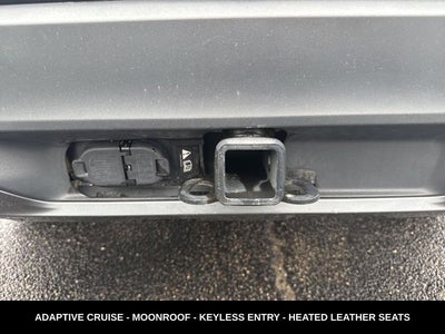 2024 Ford Explorer XLT TWIN PANEL MOONROOF