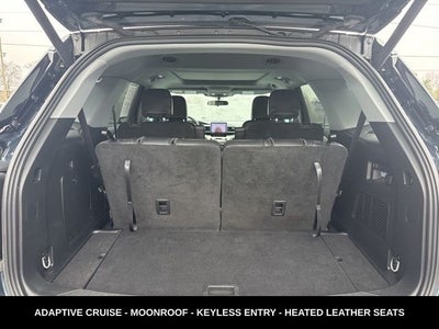 2024 Ford Explorer XLT TWIN PANEL MOONROOF