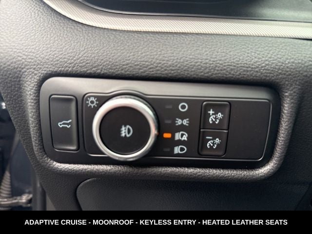 2024 Ford Explorer XLT TWIN PANEL MOONROOF