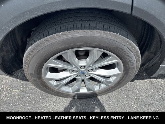 2024 Ford Explorer XLT PANORAMIC ROOF