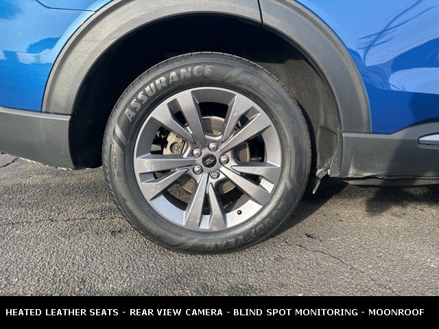 2022 Ford Explorer XLT 4WD