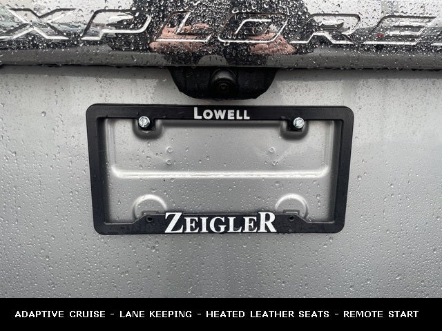 2023 Ford Explorer XLT TWIN PANEL MOONROOF