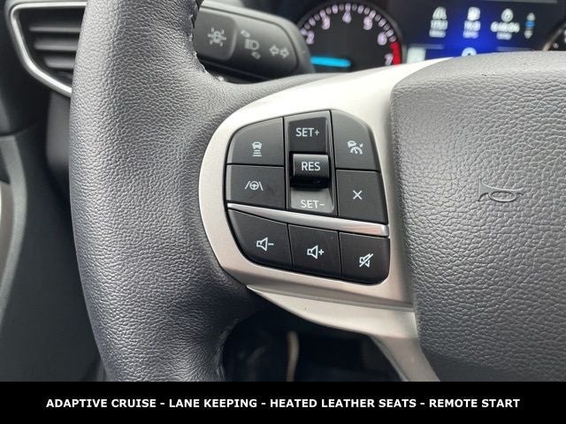 2023 Ford Explorer XLT TWIN PANEL MOONROOF