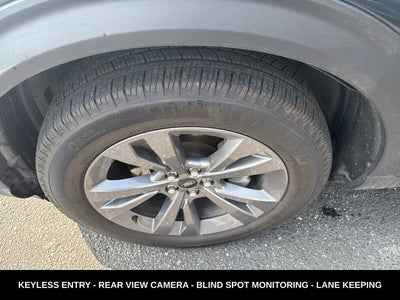 2024 Ford Explorer XLT SPORT APPEARANCE PACKAGE