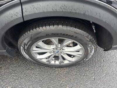 2023 Ford Explorer Limited TWIN PANEL MOONROOF